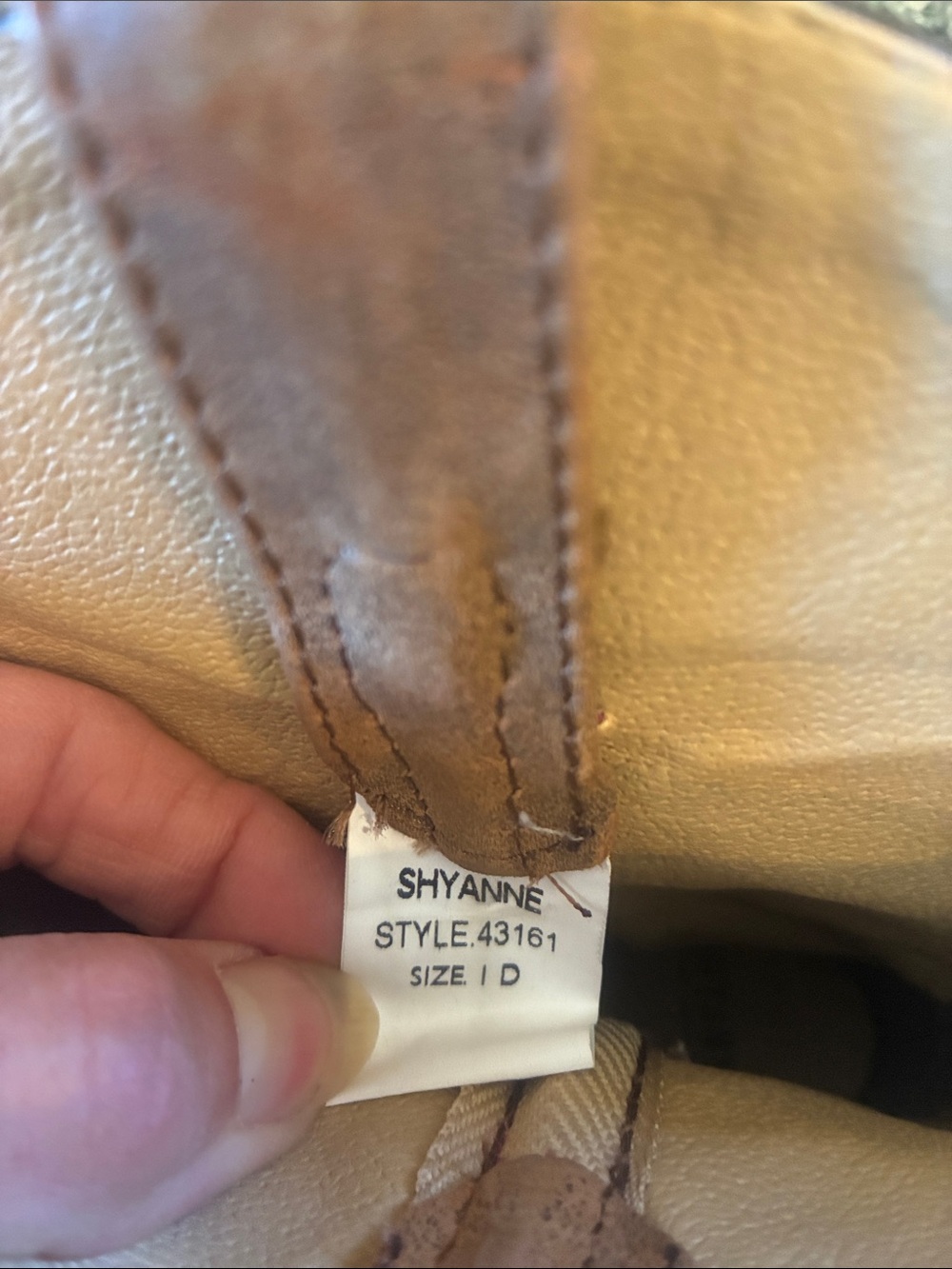 Little Girl’s size 1 Shyanne cowgirl boots - Picture 2 of 4